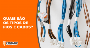 Foto com vários cabos elétricos de vários cores pendurados